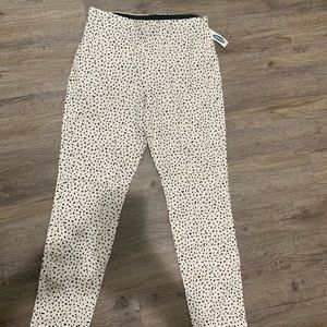 NWT White and black patterned pixie pants